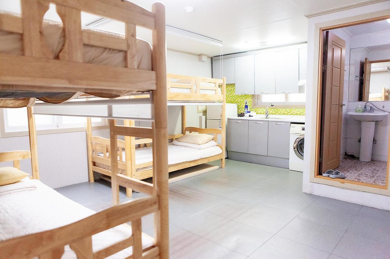 Hostel Mihojae Ciudad Metropolitana de Busan Habitación foto