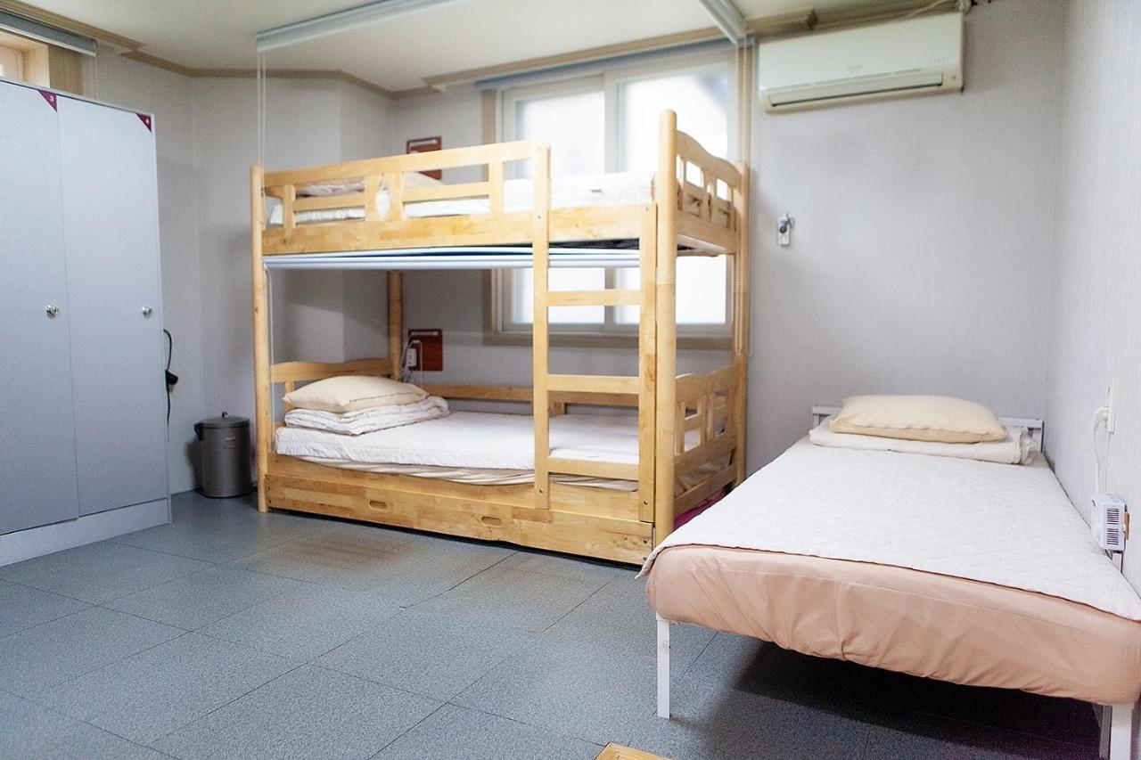 Hostel Mihojae Ciudad Metropolitana de Busan Habitación foto